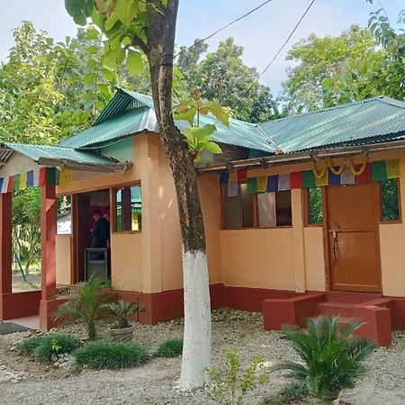 Madari Hat Leo Jungle Retreat By Stayapart , Jaldapara מראה חיצוני תמונה